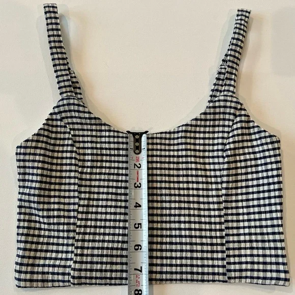 Lulu's Plaid White Navy Checkered Crop Top Cotton Blend Size Small - Picture 7 of 14